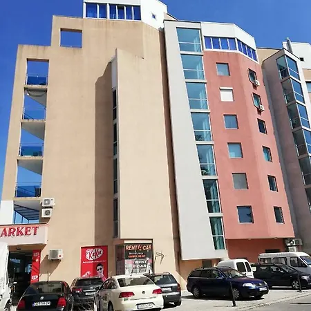 Романтика Apartment *